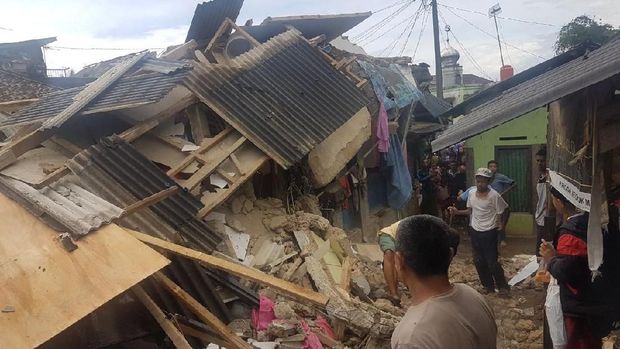 Gempa Banten, Belasan Orang di Bogor Luka-lukaGempa Banten, Belasan Orang di Bogor Luka-luka