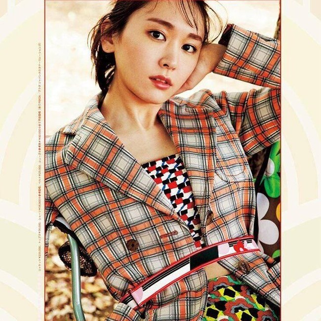 Gakky memulai debutnya sebagai model pakaian renang pada 2004 sebelum akhirnya mencoba karier di dunia akting. Foto: Instagram