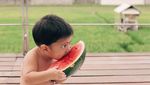 Lihat Nih 8 Foto Kawa, Anak Andien Saat Makan yang Bikin Gemas!