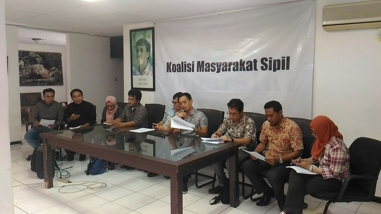 TNI Ingin Tangani Terorisme, Koalisi Masyarakat Sipil Khawatir TNI Ingin Tangani Terorisme, Koalisi Masyarakat Sipil Khawatir