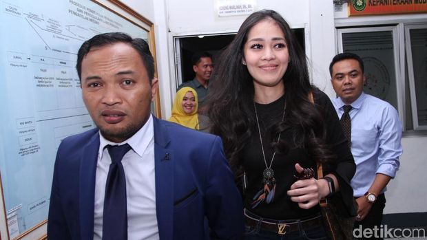 Gracia Indri