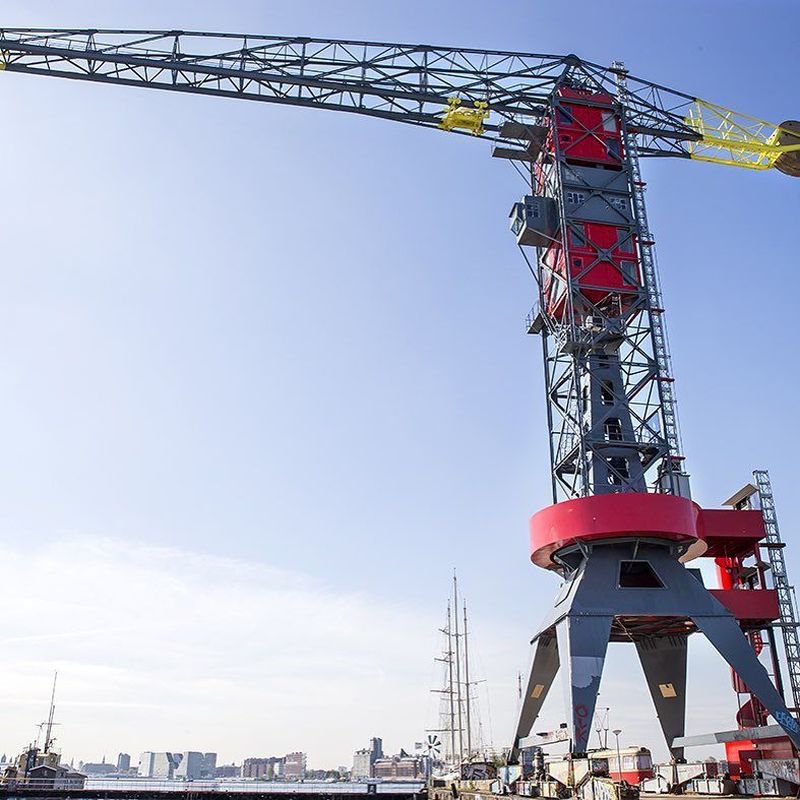 Foto: Hotel di Atas Crane, Seperti Apa Ya?