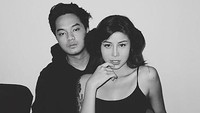 Mereka sudah tak malu-malu mengumbar kemesraan. Foto: ist