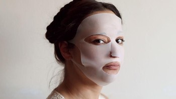 Masker yang terbuat dari silikon. (Foto: evijalaivina)