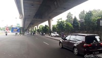 Lokasi yang dipekirakan menjadi jalur LRT Ratu Prabu dekat dengan kawasan elit, Kemang.