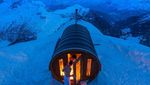 Foto: Sauna Hangat di Atas Gunung Es