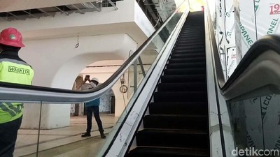 Pemasangan Eskalator di Sejumlah Stasiun LRT Palembang