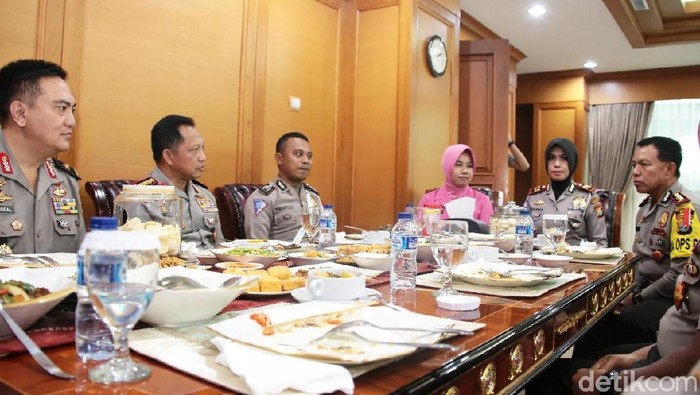 Kapolri Minta Jajarannya Tiru Aksi Humanis Bripka Yumanto