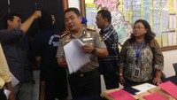 Foto:  AKN terjerat pasal 82 Undang-Undang RI nomor 35 tahun 2014 atas perubahan UU RI nomor 23 Tahun 2002 tentang Perlindungan Anak dengan ancaman 15 tahun penjara.Fotografer: Ibnu Hariyanto/detikcom