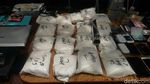 Bahan Sabu 18 Kg hingga Senpi Disita dari Penggerebekan Kampung Narkoba