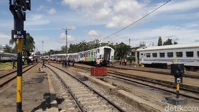 Miring, Ini Penampakan Kereta Argo Parahyangan yang Anjlok di Bandung