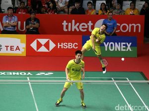 Kevin/Marcus Lewati Babak Pertama dengan Mulus