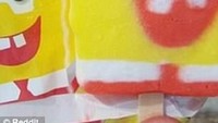 Permen atau es krim bentuk tokoh di film kartun pasti menggemaskan. Tapi tidak untuk permen tangkai yang satu ini. Dibungkusnya, sih bergambar Spongebob yang lucu. Begitu dibuka, voila! Sepertinya Spongebobnya sedang kena flu, ya. Foto: Istimewa