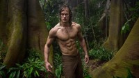 Wajah ganteng, tubuh atletisnya serta kemampuan akting mumpuni membuatnya jadi idola baru. (Dok. Warner Bros)