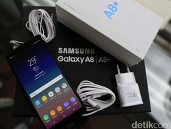 Unboxing Galaxy A8+, Jagoan Terbaru Samsung