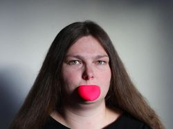 Kumpulan Alat Kecantikan Aneh yang Mejeng di Lapak Online