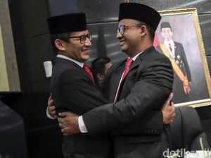 Reuni Singkat Anies-Sandi
