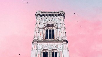 Secara khusus, saya terinspirasi oleh warna film oleh Makoto Shinkai. Filmnya dibuat di Jepang, sayangnya sekarang saya tidak memiliki kesempatan untuk pergi ke sana, jadi saya mencoba menciptakan kembali warna dan suasana hati mereka di Italia, ujarnya. (Foto: Instagram)