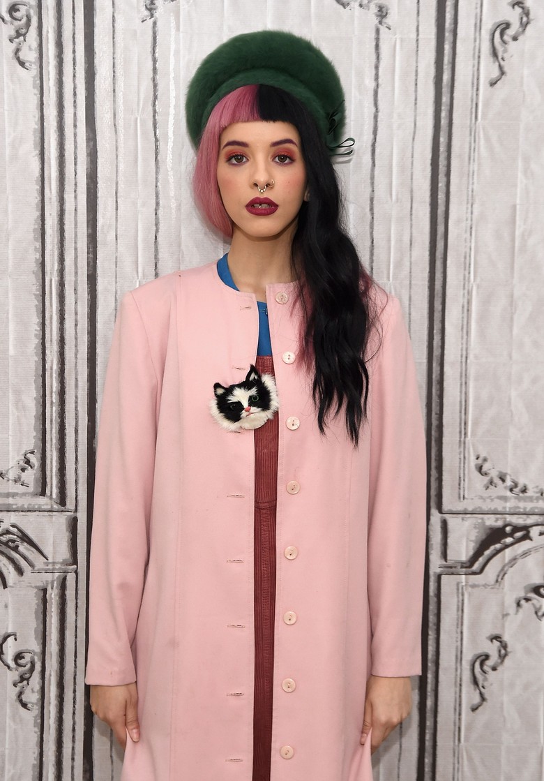 Fakta-fakta Tentang Melanie Martinez Fakta-fakta Tentang Melanie Martinez