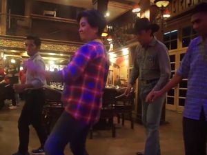 Stres? Cobain Line Dance, Dijamin Happy