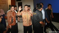 Dalam seminar tersebut, Moeldoko mengatakan, demokrasi itu harus diimbangi dengan konstitusi. Jika tidak, maka terjadi sekat tipis antara demokrasi dan anarkis.