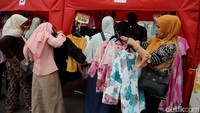 Dalam konsep penataan tersebut, Anies mengakomodasi semua pihak, termasuk ojek, PKL, dan pejalan kaki. Agung Pambudhy/detikcom.