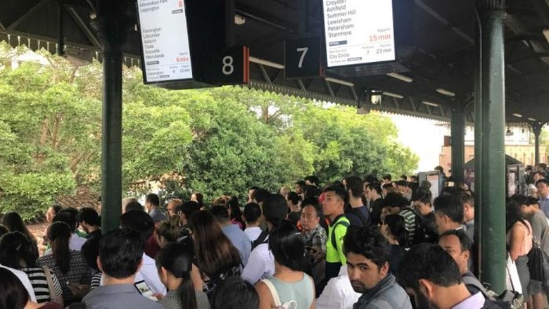 Aksi Mogok Pekerja Kereta Sydney Berlanjut, Jadwal Diprediksi Kacau Aksi Mogok Pekerja Kereta Sydney Berlanjut, Jadwal Diprediksi Kacau