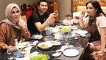 So Sweet! Begini Keseruan Raffi, Gigi dan Rafathar Kalau Lagi Makan Bareng