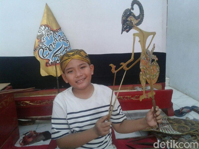 Fatikh, Dalang Cilik Asal Ponorogo Suka Lagu Nostalgia
