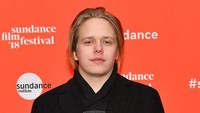 Ia juga tampil dalam film drama thriller bertajuk Lords of Chaos. Dia Dipasupil/Getty Images.