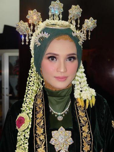  Makeup Pernikahan  Istri Cantik Gubernur Kalimantan Tengah 