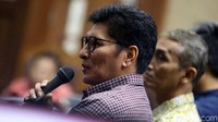 Mantan Wakil Ketua Banggar DPR itu membantah bila disebut menerima duit dari proyek e-KTP. Ia berkeras tidak pernah terlibat dalam pembahasan proyek tersebut.