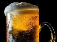 Unik! Pop Up Bar Ini Berada di Tengah Danau Es