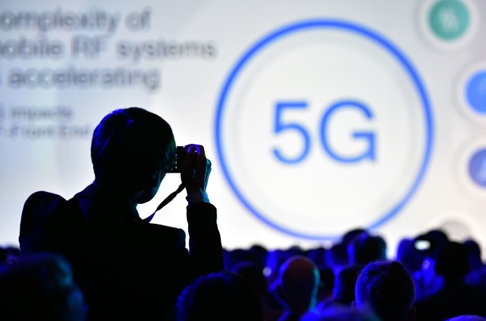 Ilustrasi 5G. Foto: Getty Images Ilustrasi 5G. Foto: Getty Images