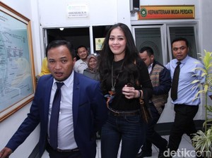 Gracia Indri Vs David, Sastrawan Danarto dan Andika Kerispatih Meninggal