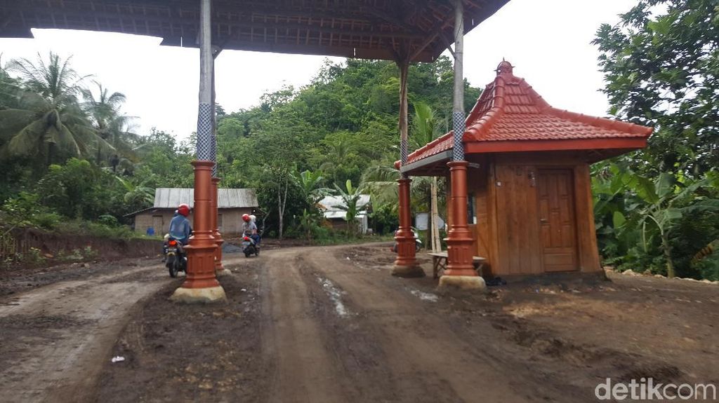 Akses Jalan Wisata di Malang Selatan Rusak, Ini Kata Perhutani