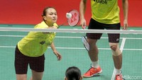 Di babak kedua, Praveen/Melati mengalahkan Seung Jae Seo/Kim Ha Na dengan skor 21-16.