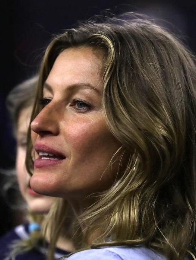 Greek nose merupakan bentuk hidung yang panjang, lurus, dengan ujung tajam mengecil. Pemilik bentuk hidung ini umumnya punya banyak bakat, cerdas, bisa diandalkan dan berpikir secara logis. Foto: Getty Images