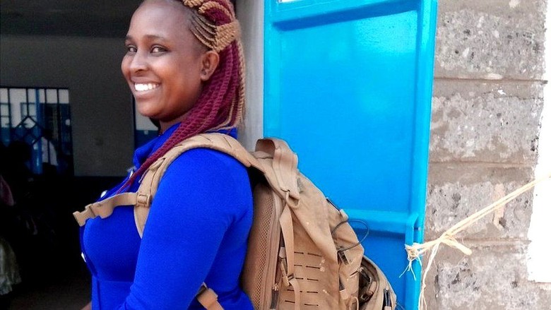 Bidan Ransel, Andalan Ibu dan Anak di Tempat Terpencil di Afrika Bidan Ransel, Andalan Ibu dan Anak di Tempat Terpencil di Afrika