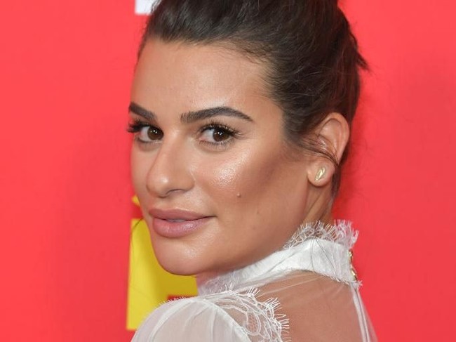 Hidung dengan tulang dan cuping yang lebar bisa dikategorikan sebagai hidung besar. Pemilik bentuk hidung ini umumnya berambisi jadi penguasa, pemimpin, dan egonya juga besar. Karena ambisinya itu, si hidung besar tidak terlalu bisa bekerja di bawah aturan orang lain. Foto: Getty Images