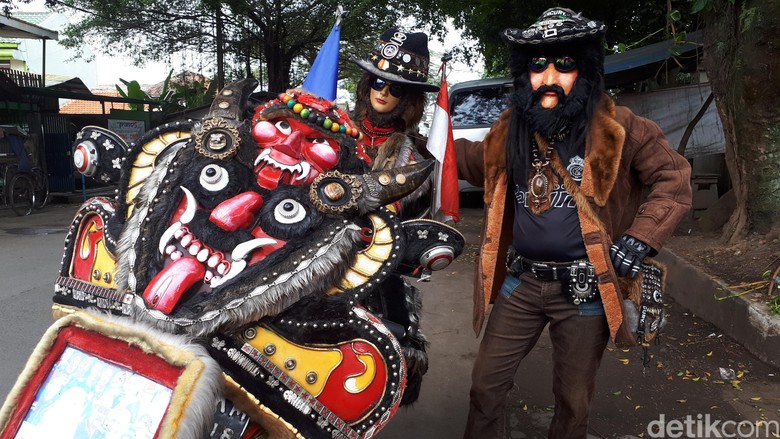 Pemotor nyentrik di Bandung. Foto: Mukhlis Dinillah Pemotor nyentrik di Bandung. Foto: Mukhlis Dinillah