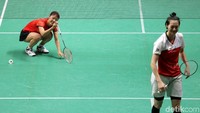 Dalam pertandingan itu, Nozomi Okuhara menang 2 set 21-19,21-18.