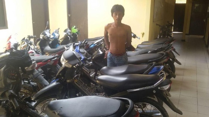 Pria Ini 23 Kali Beraksi, 16 Sepeda Motor Curian Disimpan di Rumah