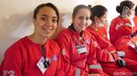Foto: Pramugari Cantik Turkish Airlines Latihan Padamkan Api