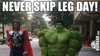 Selain Superman, Hulk dengan tubuh atas kekar namun kaki yang kecil juga kena olok-olok (Foto: internet)