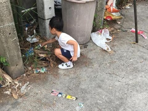 Cara Unik Ibu Beri Pelajaran Hidup untuk Anaknya yang Tak Mau Sekolah