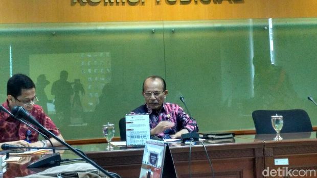 Hakim Binsar dan Albertina Ho Lolos Seleksi Calon Hakim Agung