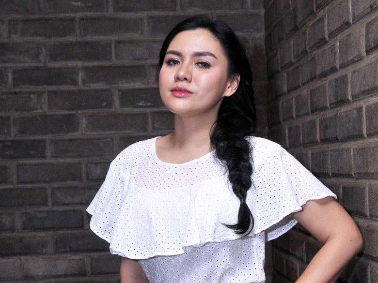 Vicky Shu Siap Hadiri Sidang First Travel Besok Meski Sedang Hamil Vicky Shu Siap Hadiri Sidang First Travel Besok Meski Sedang Hamil