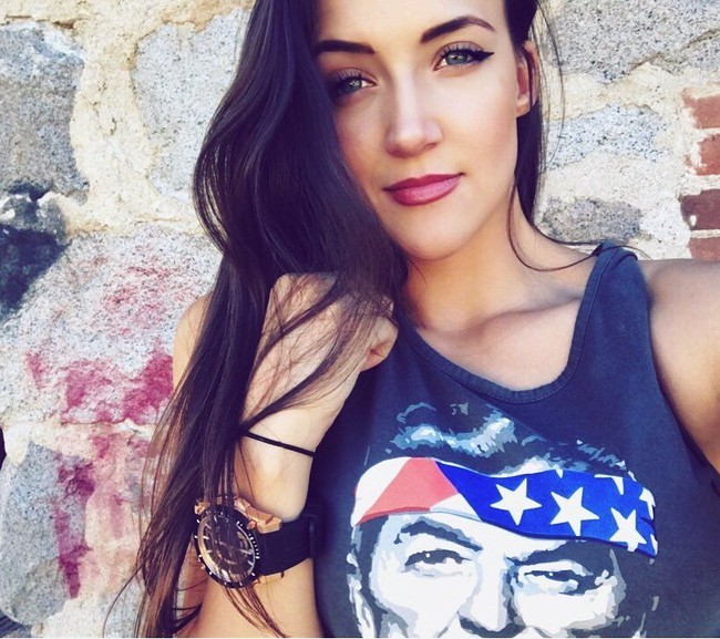 Setelah berhenti menjadi tentara, Lauren Young kini menjadi mahasiswi yang mengambil dua gelar sekaligus yaitu ilmu hukum dan psikologi di Universitas Nevada-Reno. Foto: Instagram