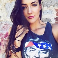 Setelah berhenti menjadi tentara, Lauren Young kini menjadi mahasiswi yang mengambil dua gelar sekaligus yaitu ilmu hukum dan psikologi di Universitas Nevada-Reno. Foto: Instagram